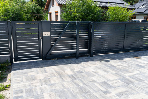 Best Concrete Paver Driveway  in Chicago, IL